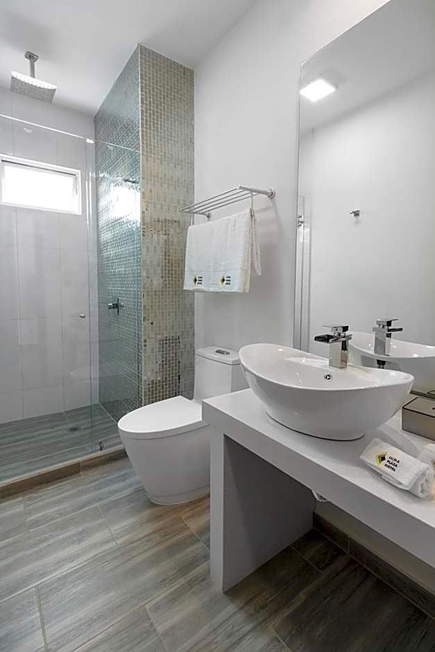 Luma Plaza Hotel