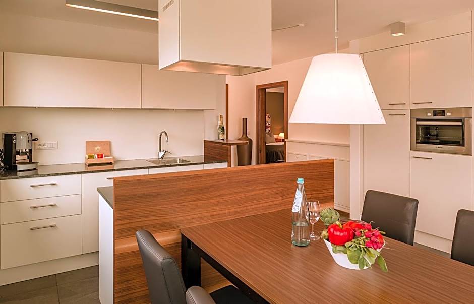 Hidalgo Suites