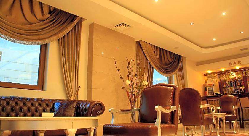 Atropat Old City Hotel