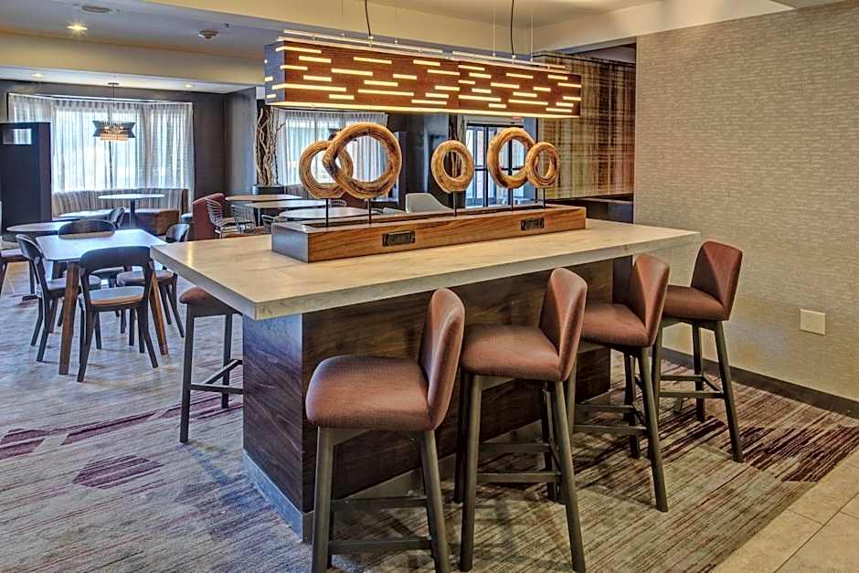 Courtyard by Marriott Memphis Germantown