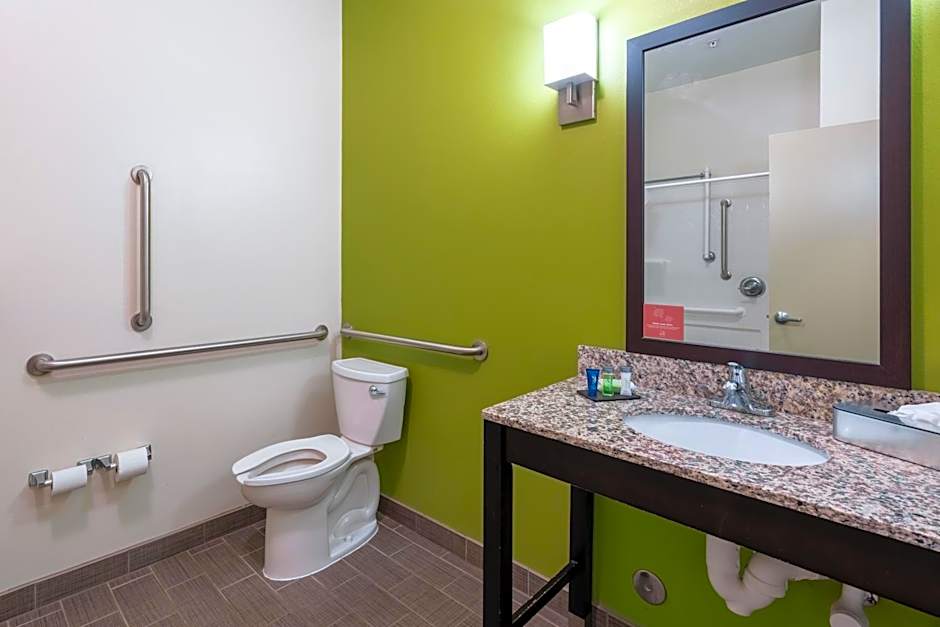 Sleep Inn & Suites Harbour Pointe