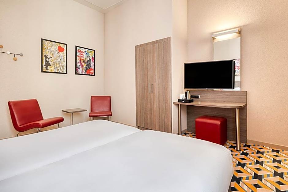 Alma Grand Place Hotel