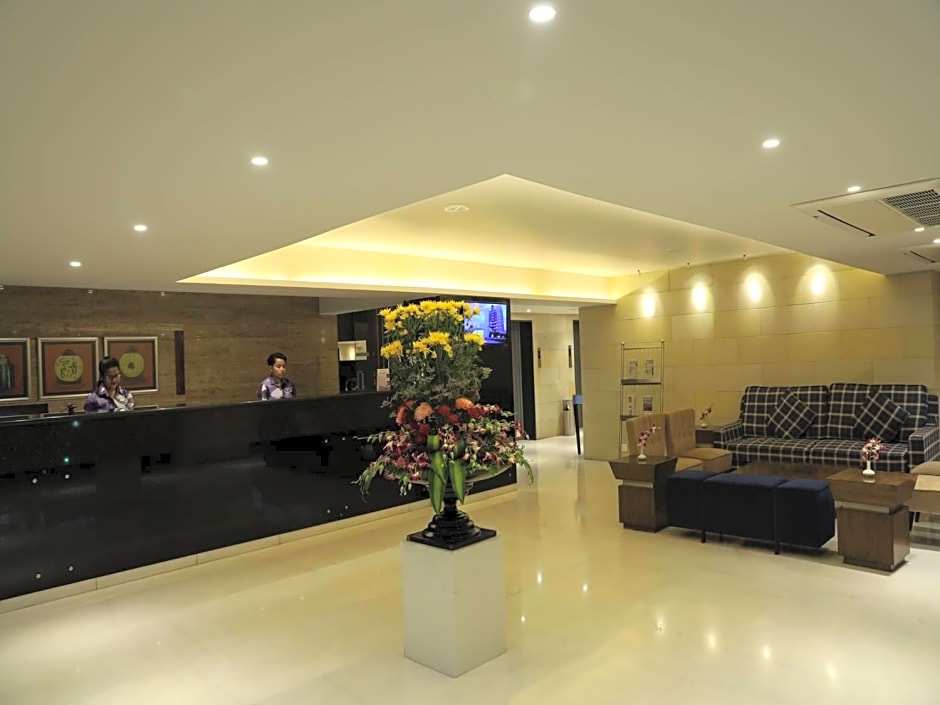 Royal Orchid Golden Suites Pune