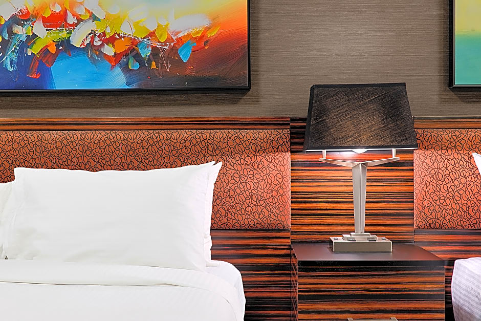 Hotel Clique Airport Calgary