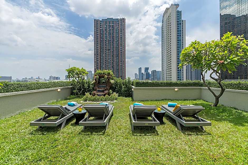 Asoke Residence Sukhumvit by UHG