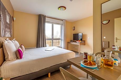 Zenitude Hôtel-Résidences Magny-les-Hameaux