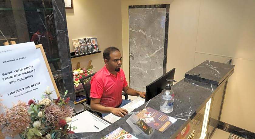 Capital O 90897 Island City Hotel