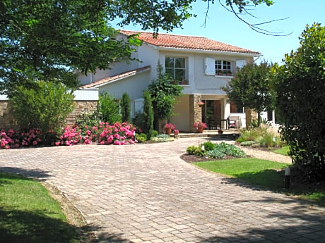 Chambres d'Hôtes Le Mûrier