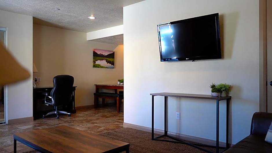 Duchesne Suites