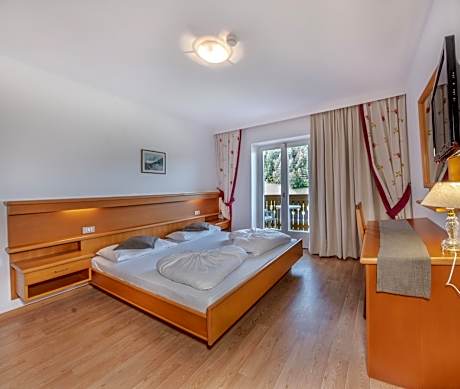 Double Room (3 Stars)