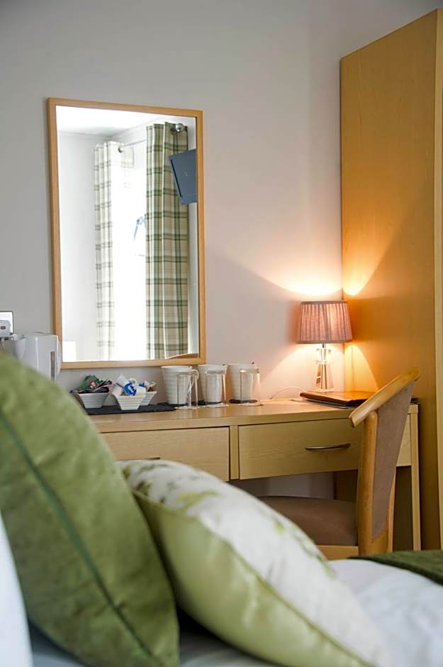 Rose and Crown Hotel