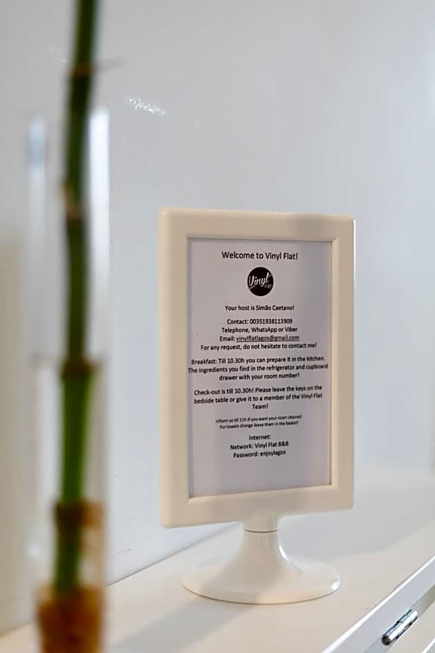 Vinyl Flat Bed & Breakfast - Rooms