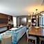 The Lofton Hotel Minneapolis, Tapestry Collection by Hilton