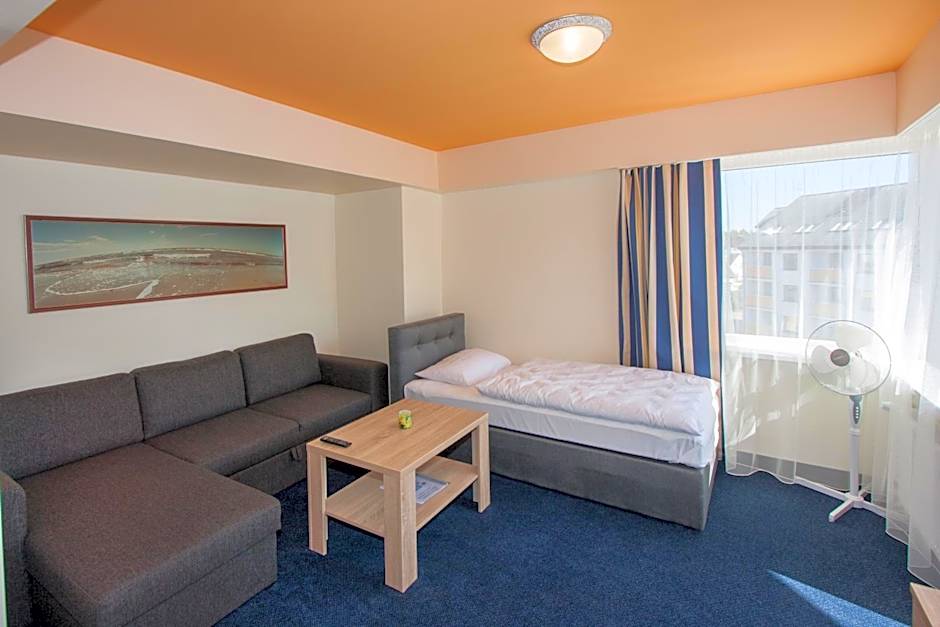 Tauras Center Hotel