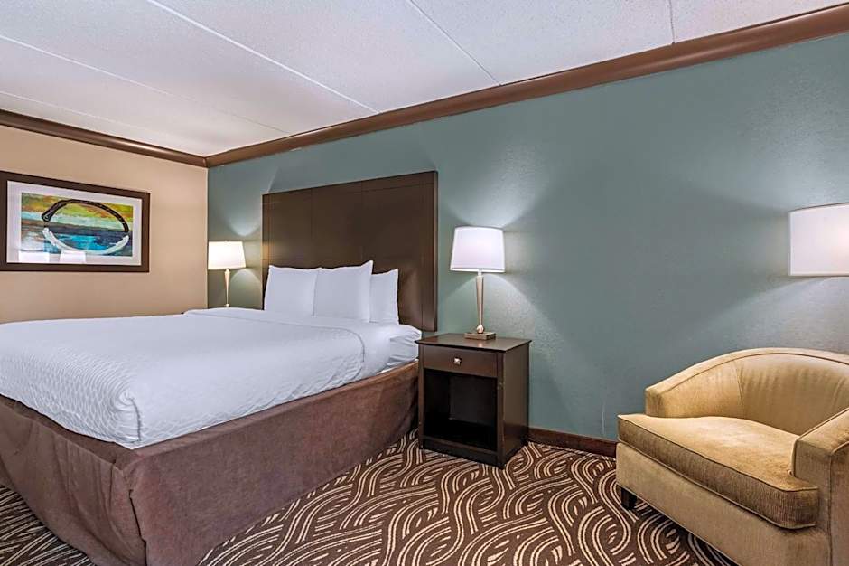 Best Western Plus Kingston Hotel And Conference Center
