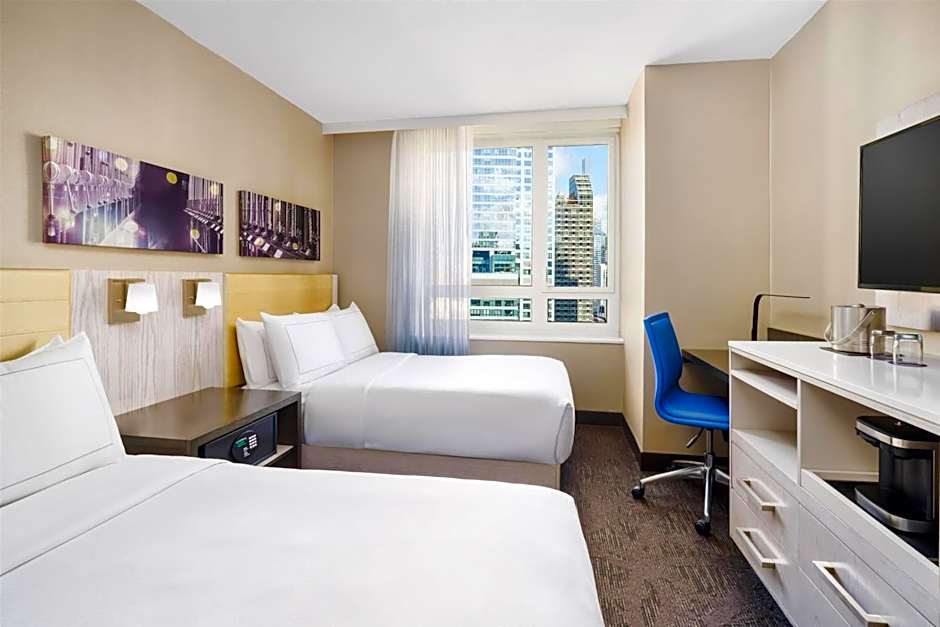 DoubleTree By Hilton New York Times Square West
