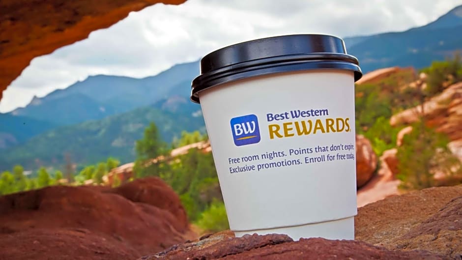 Best Western Plus Peak Vista Inn & Suites