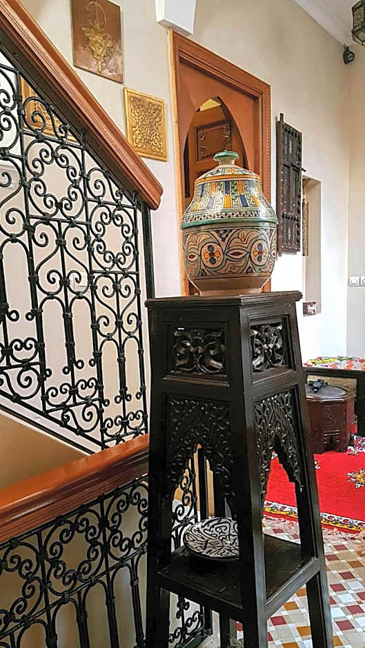 Riad Gallery 49 & Spa