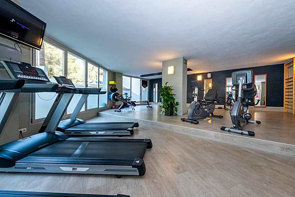 Artiem Audax - Adults Only