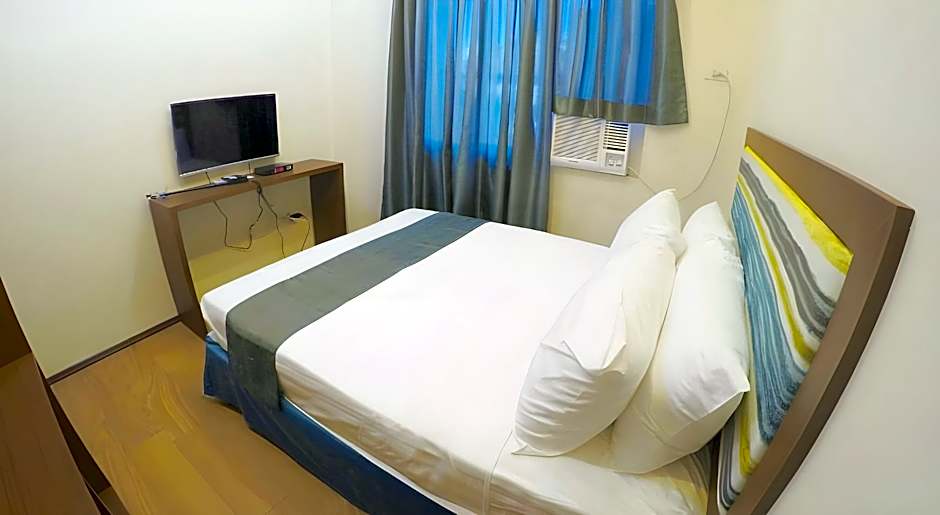 Golden Gate Suites