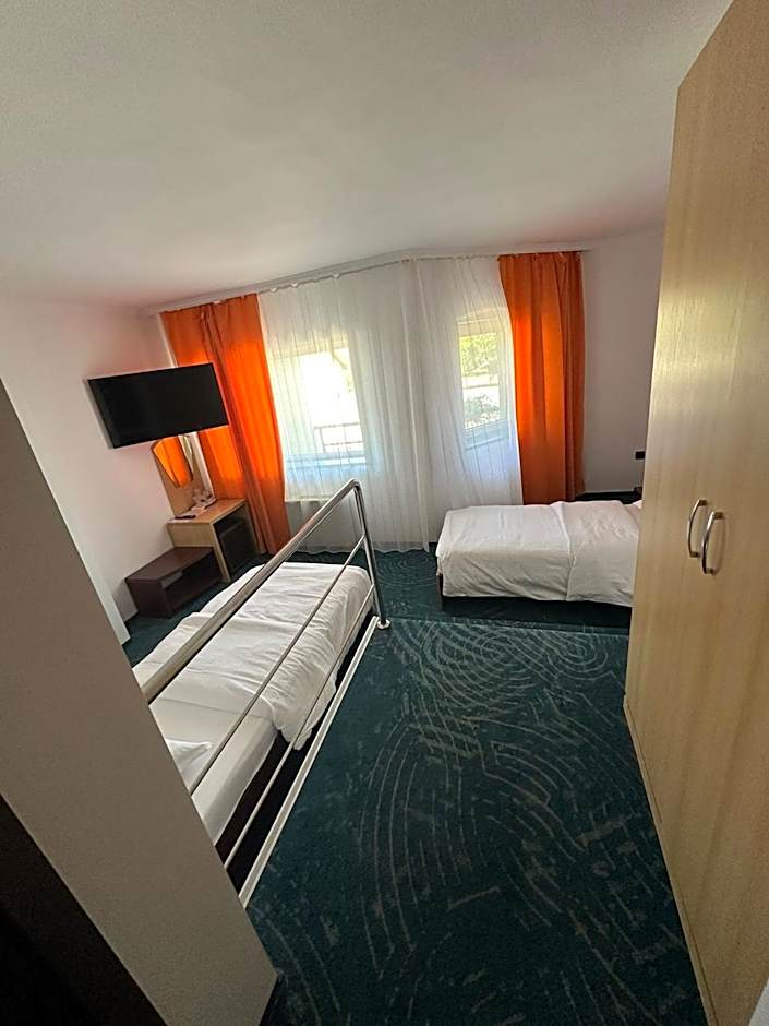 Hotel President