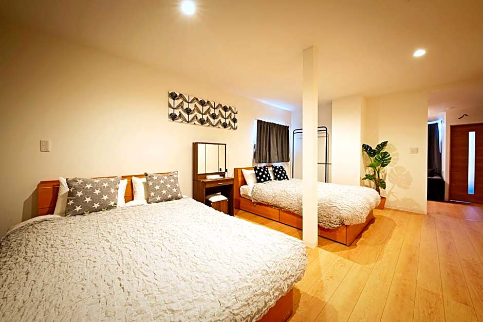 APHONGO HOTEL