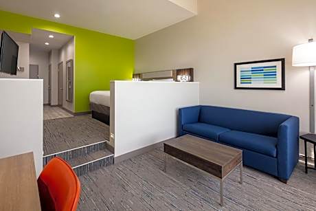 King Suite with Sofa Bed