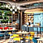 Mövenpick Hotel Istanbul Marmara Sea