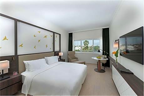 King Room with Pool View