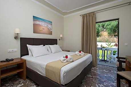 Double or Twin Room with Mountain or Garden View