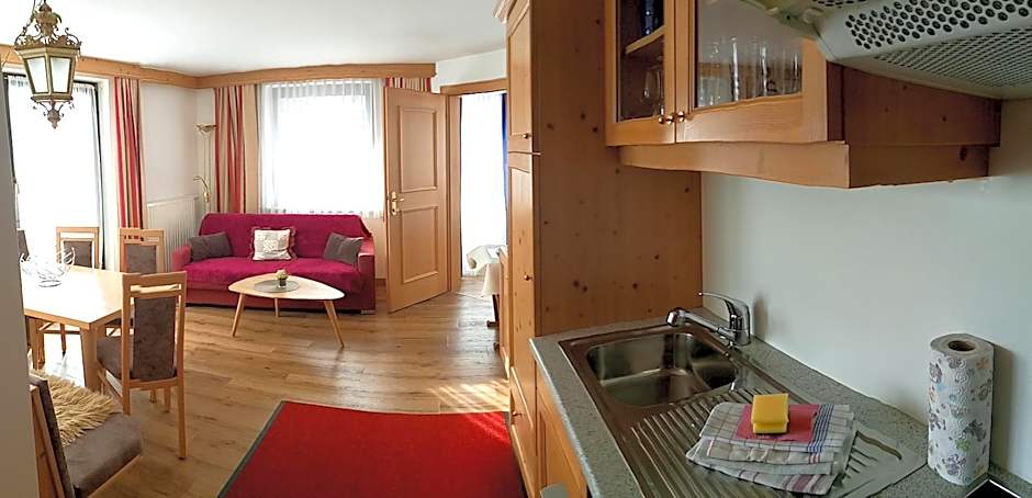 Hotel Alpenruh-Micheluzzi