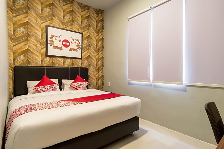 Super OYO 360 Mangaan Residence