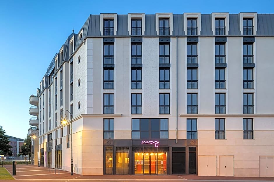 Moxy Paris Clamart