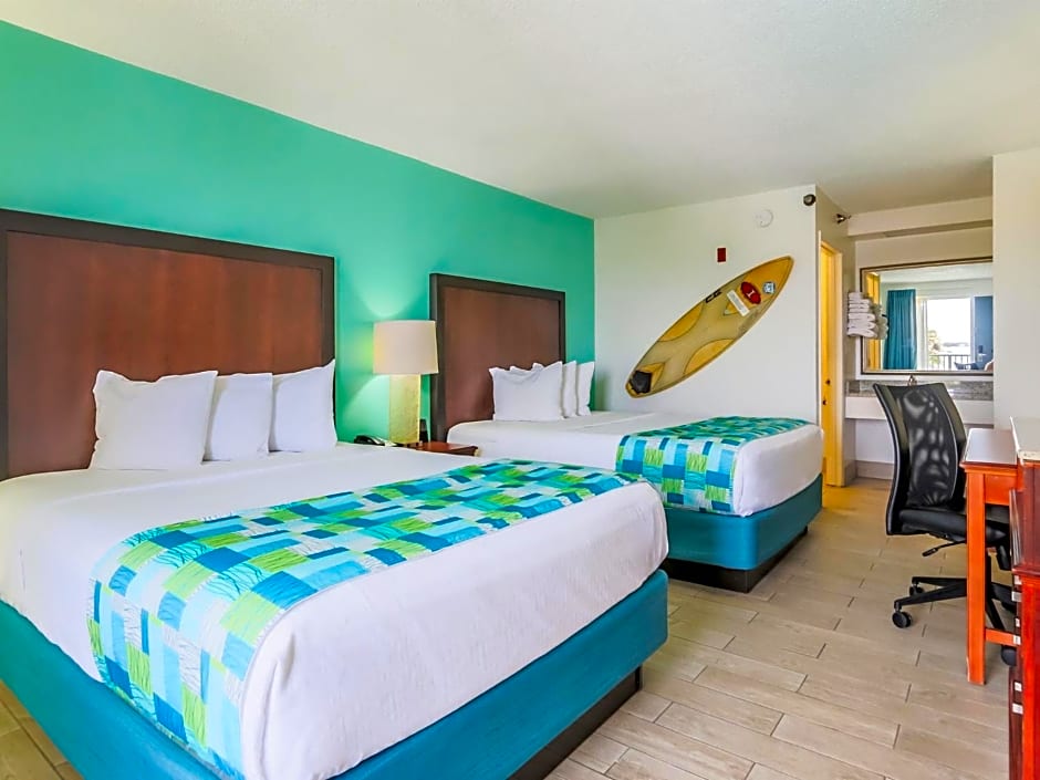 Surf & Sand Hotel