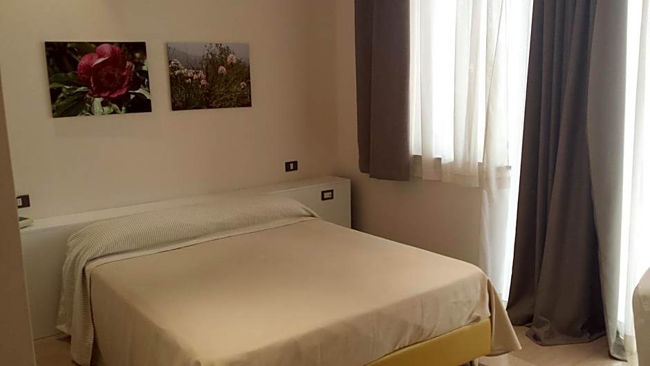 Photo 1 of 6 of Superior 1 Double Bed or 2 Beds