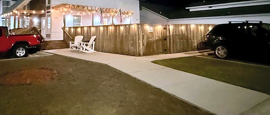 New 2025-Ocean Sands Beach Boutique Inn -Sauna and Saltwater-Mineral Pool until 4AM-Free Beach Bikes and Golf Carts for Famous 