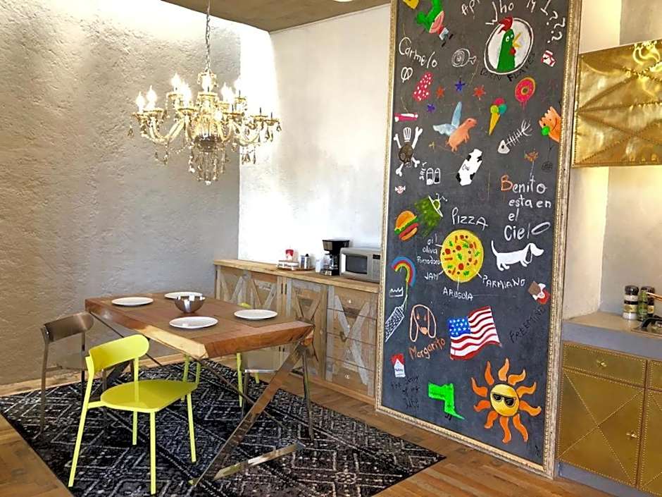 Canela Fina - Adults Only