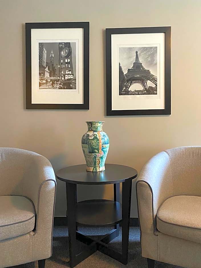 Comm Hotel Poznań Airport