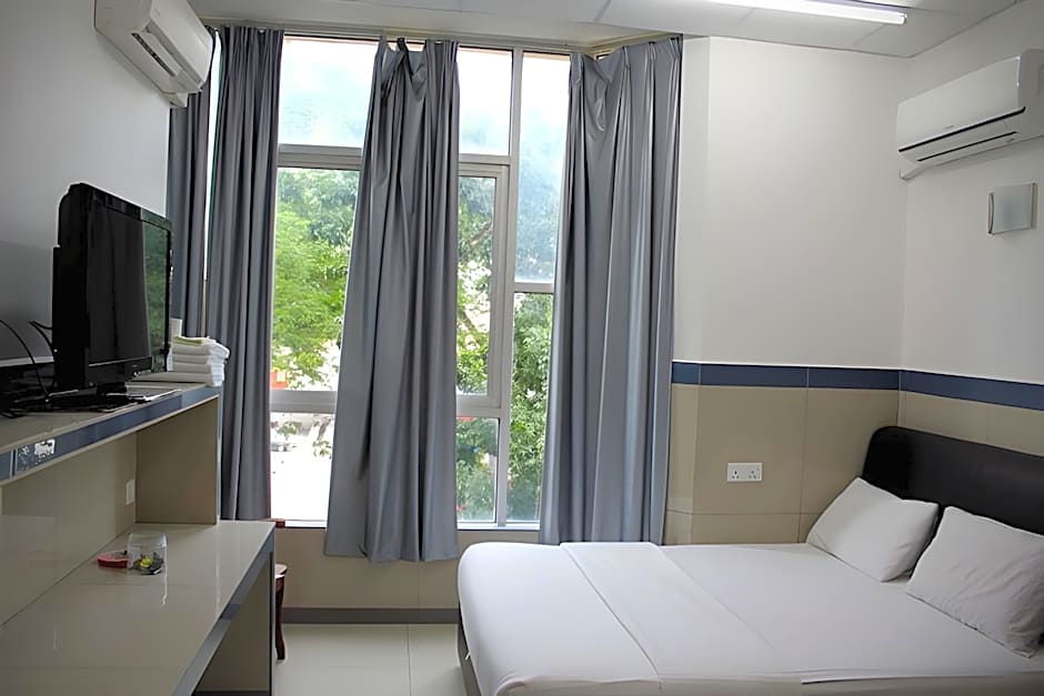 Burmahtel Hotel