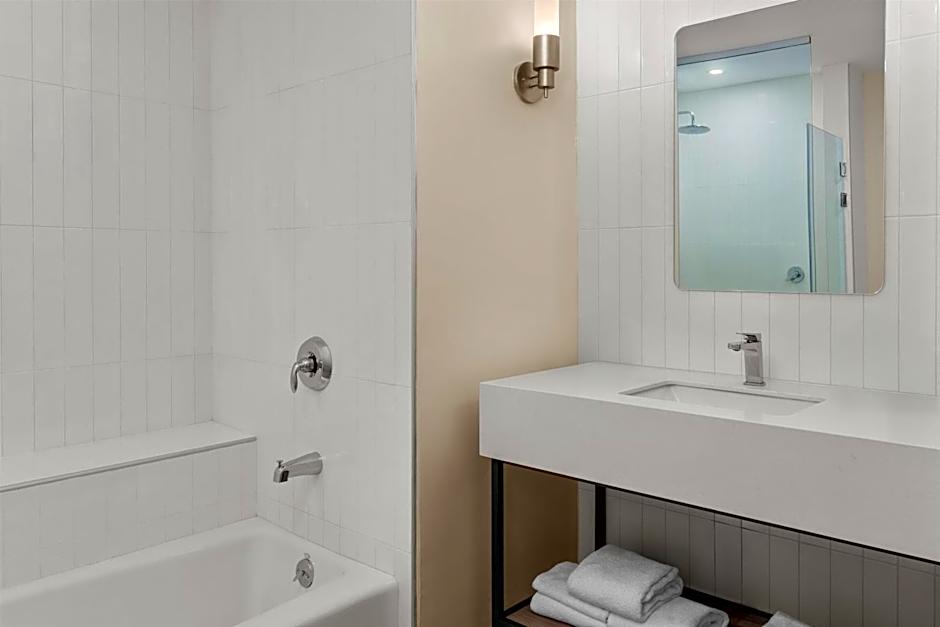 Hilton Garden Inn Guanacaste Airport