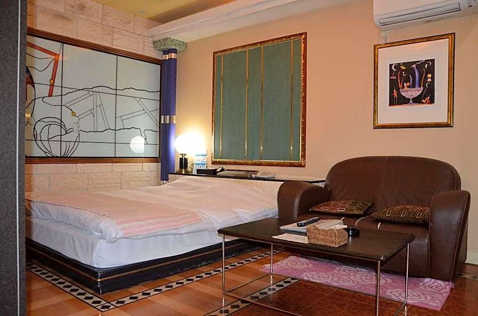 Hotel Takao Asile
