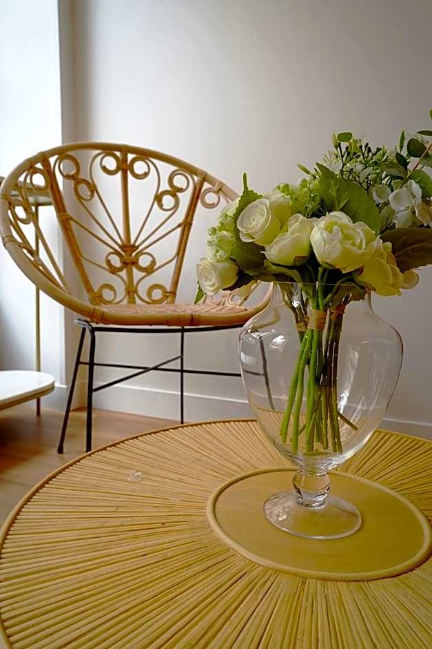 Hotel Le Montmartre Saint Pierre