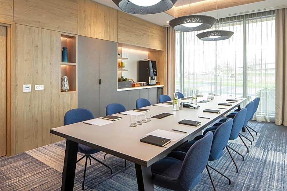 Courtyard by Marriott Inverness Airport