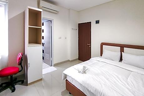 RedDoorz Plus Near ICE BSD Minerva