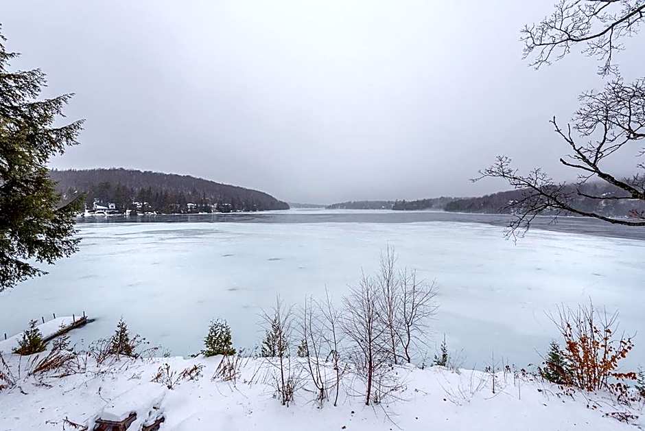 Breathtaking Lake View With Spa Chalet 360