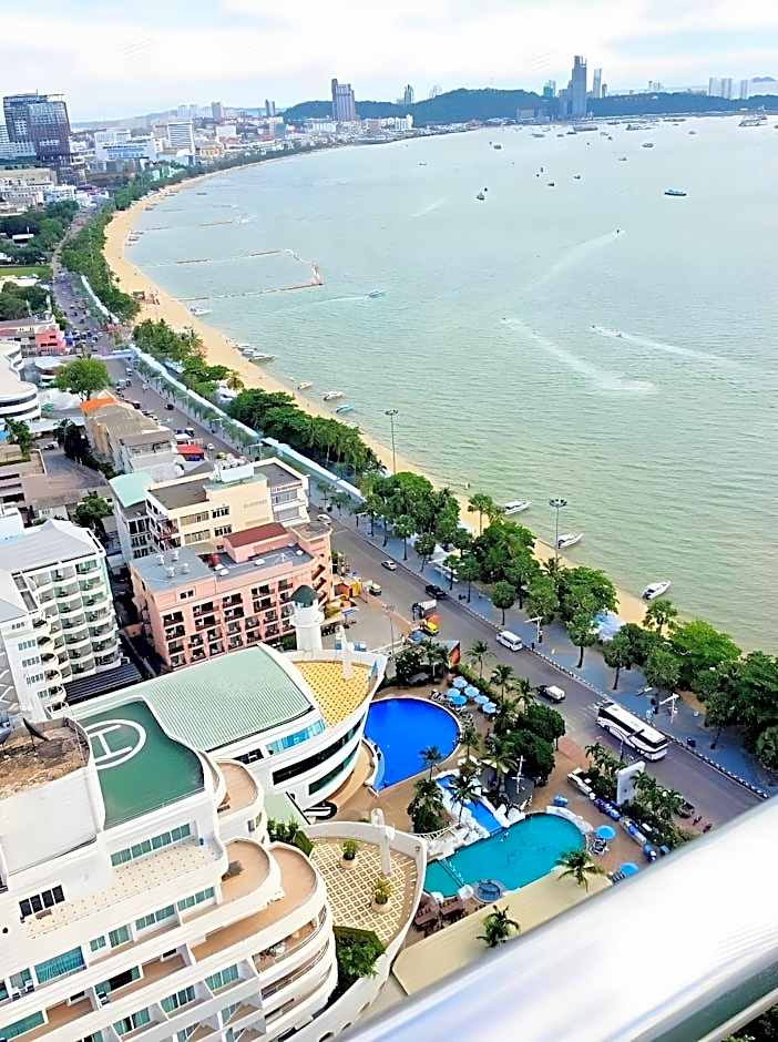 The Bedroom Hostel Pattaya