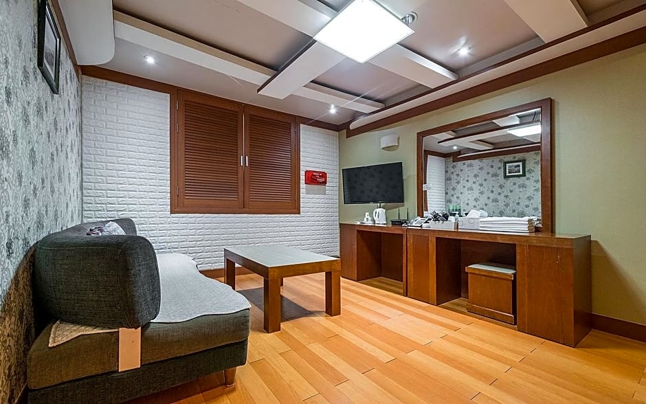 Taebaek Tourist Hotel (Sorano)