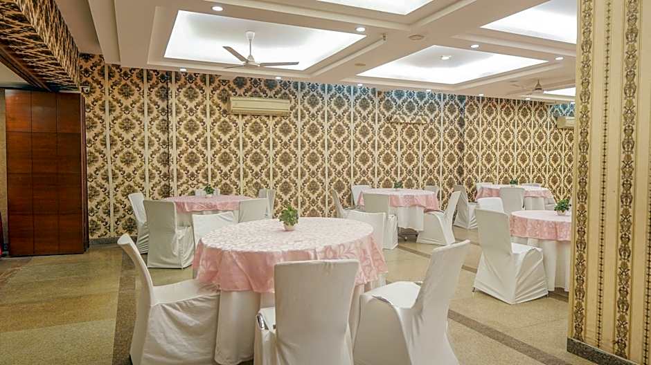 Alpina Hotels & Suites