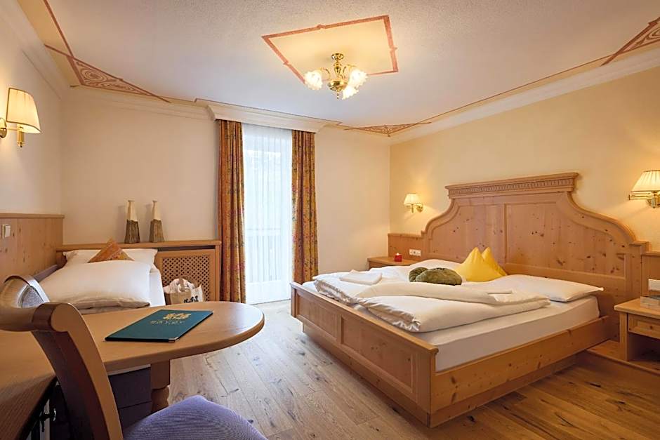 Dolomites Wellness Hotel Savoy