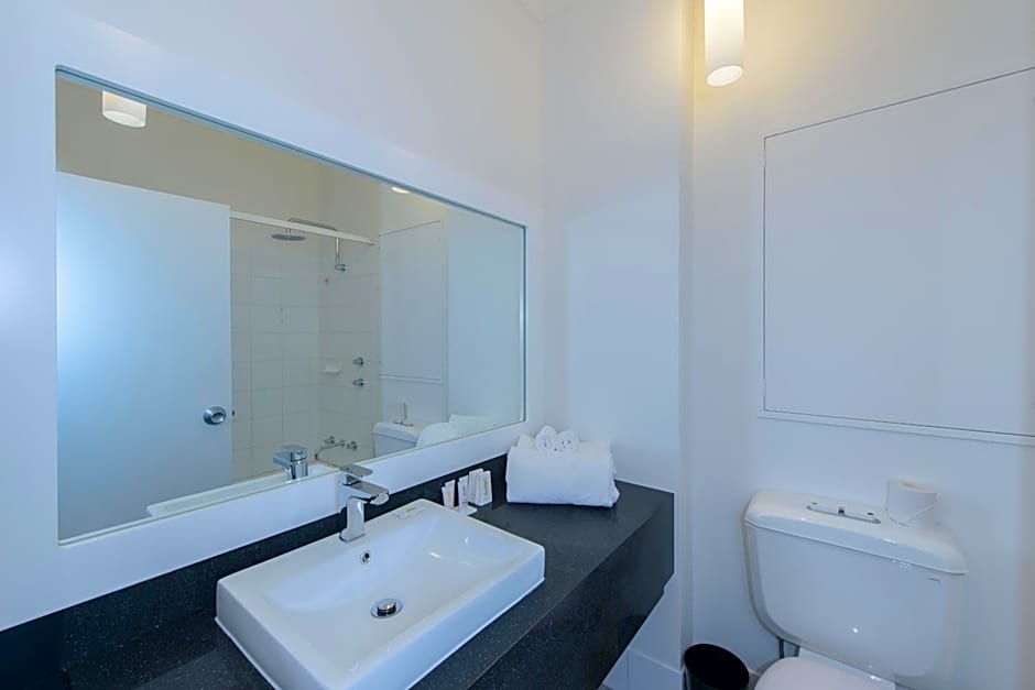 CKS Sydney Airport Hotel